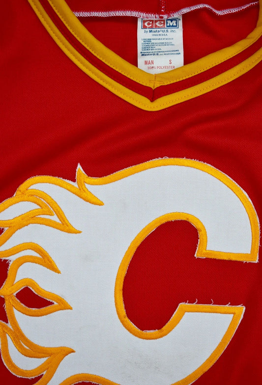 Calgary Flames Authentic CCM Road Hockey Jersey Size Small