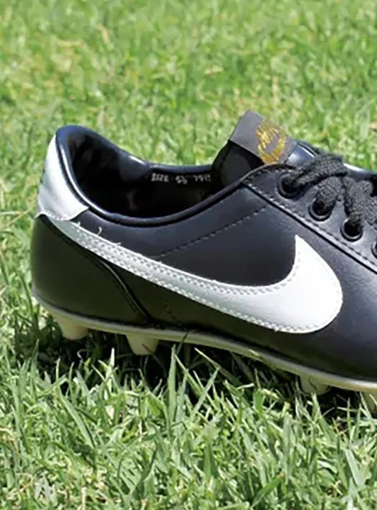 Nike 1979 Original Soccer Cleats Black/Gold NOS