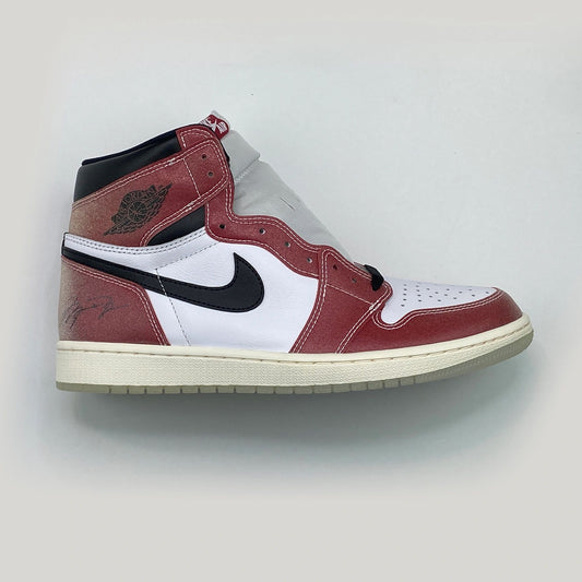 Nike Air Jordan 1 OG Chicago Trophy Room Size 10.5