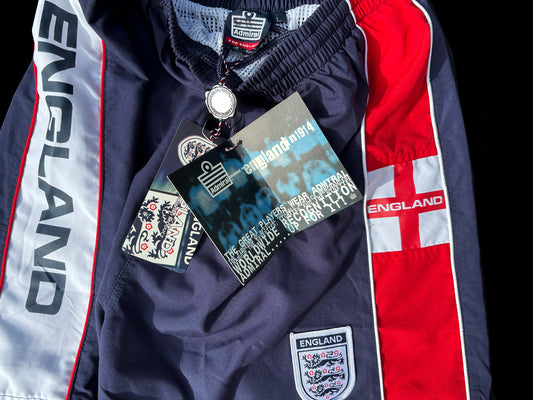 England Soccer World Cup Shorts Nylon Lined New