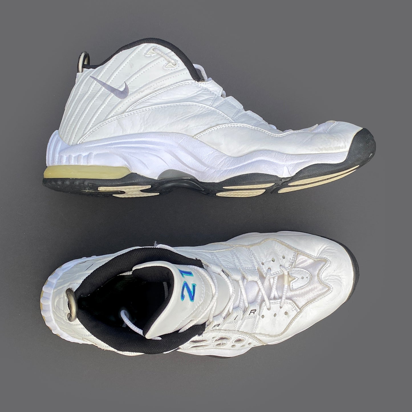 Nike Air MZ3 1997 Kevin Garnett PE Sample Shoes