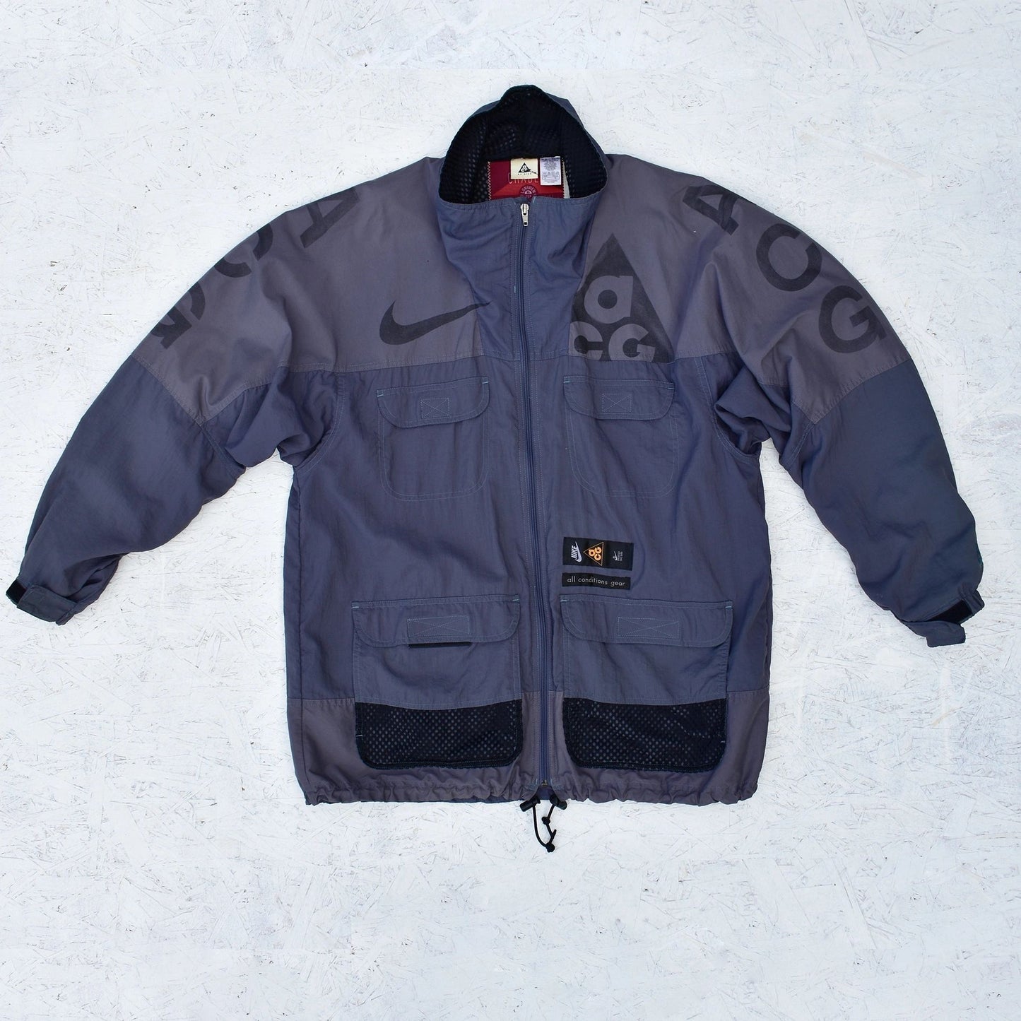 1/1 Nike ACG 90's Nylon & Mesh Oversized Jacket Size Large