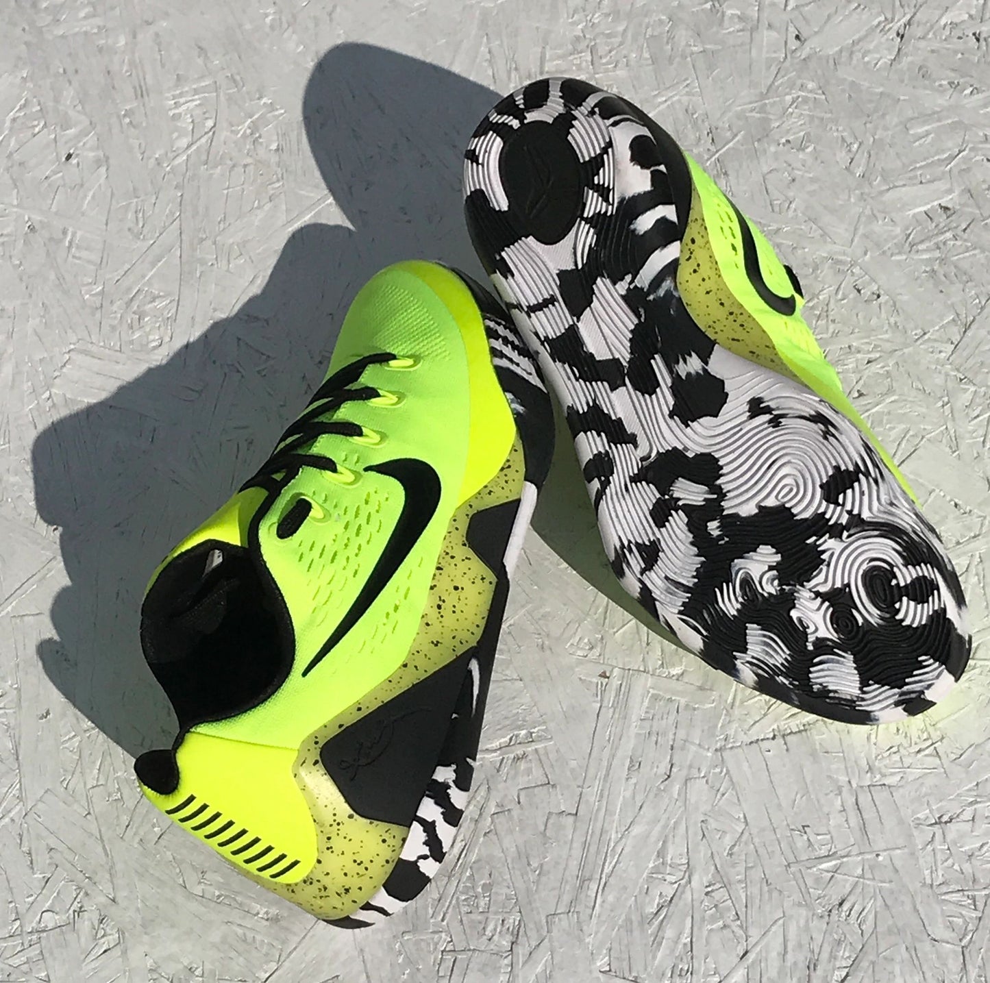 Nike Kobe Bryant IX Engineered Mesh Low Volt ID Shoes NEW