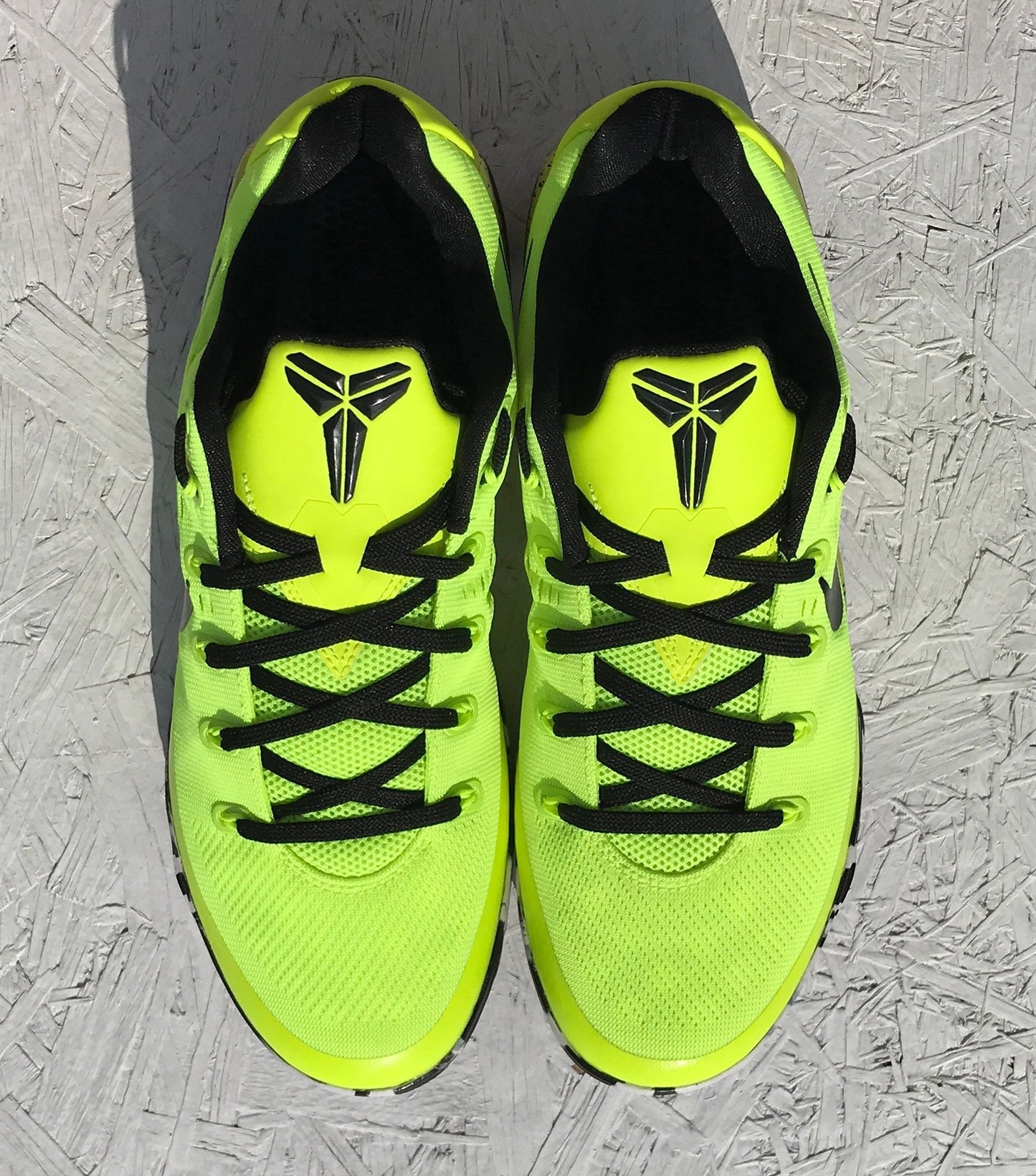 Nike Kobe Bryant IX Engineered Mesh Low Volt ID Shoes NEW