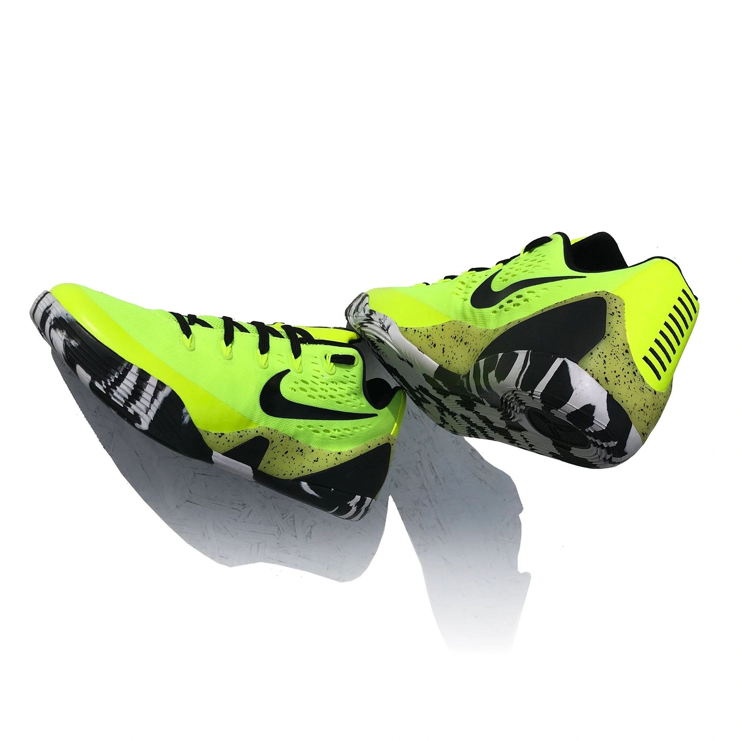 Nike Kobe Bryant IX Engineered Mesh Low Volt ID Shoes NEW