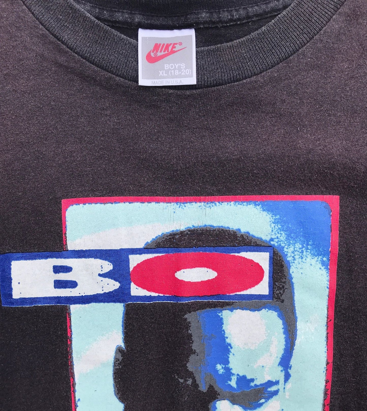Nike Bo Jackson Gray Tag Knows Comebacks Faded T-Shirt