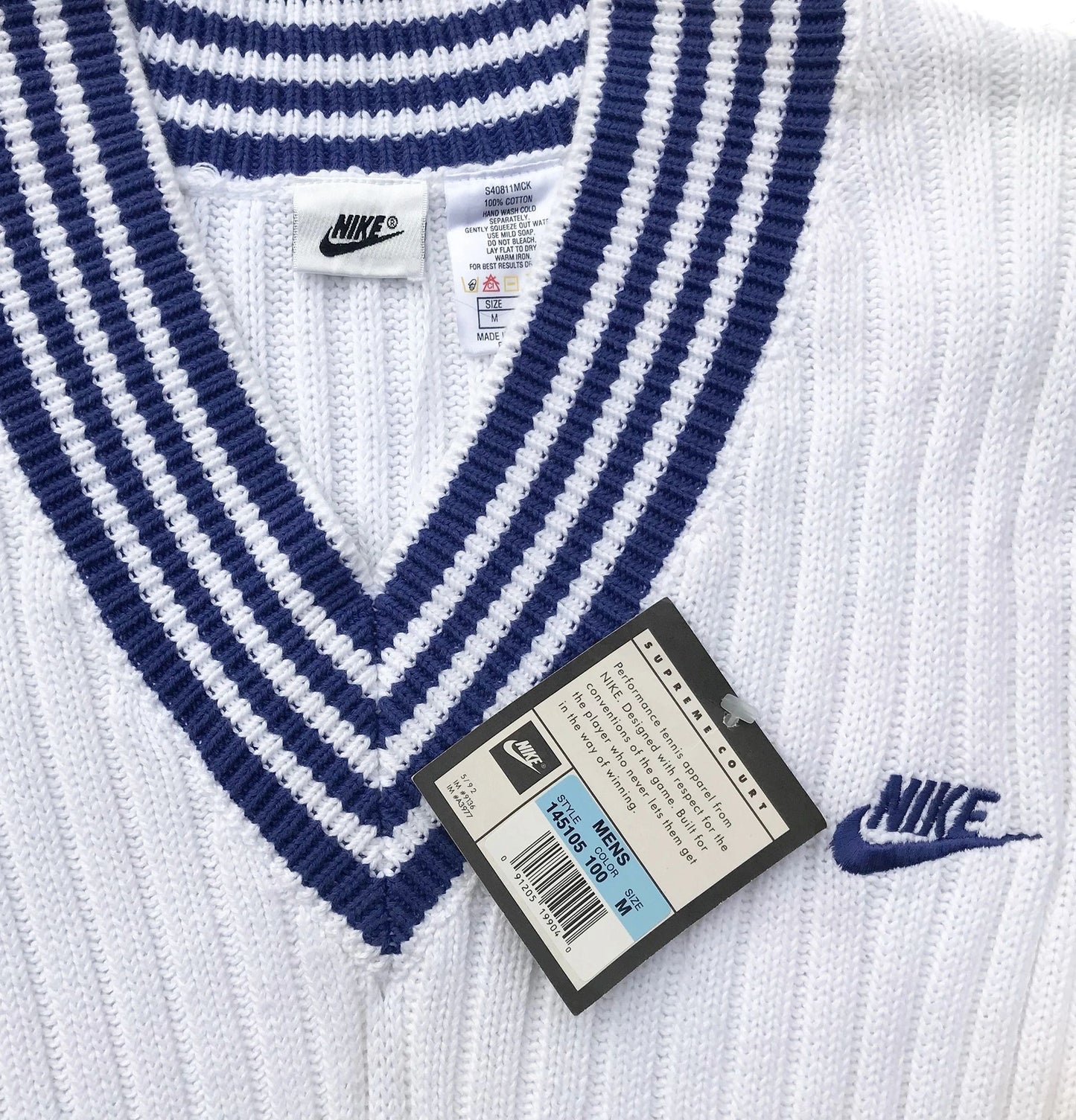 Nike Supreme Court Original Tennis Sweater Vest NEW Size Medium