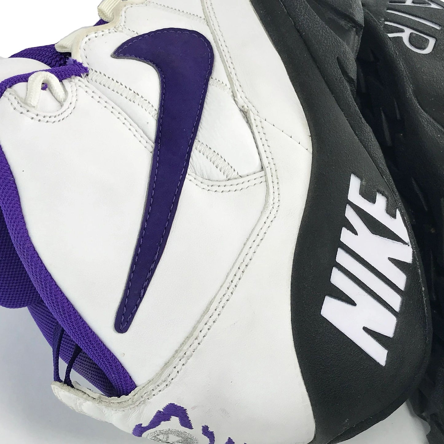 Nike Air Rattle Ndestrukt PE Olden Polynice Player SAMPLE Shoes Size 16