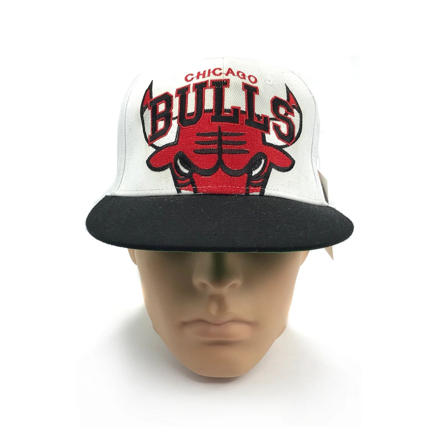 Chicago Bulls Cropped Logo TISA Embroidered Snapback Hat NEW