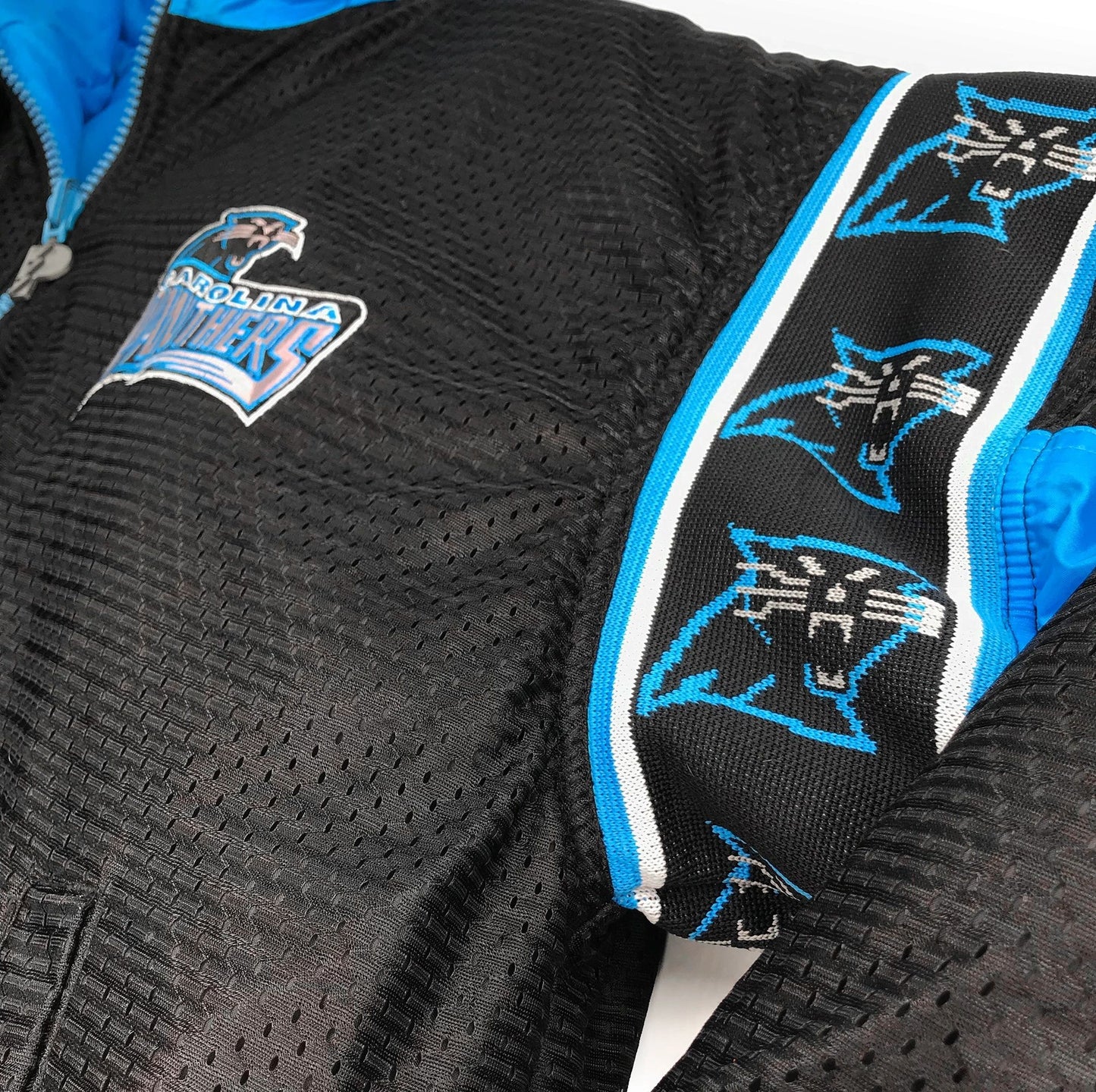Carolina Panthers Pro Player Puffy Reversible Down Jacket Size XL