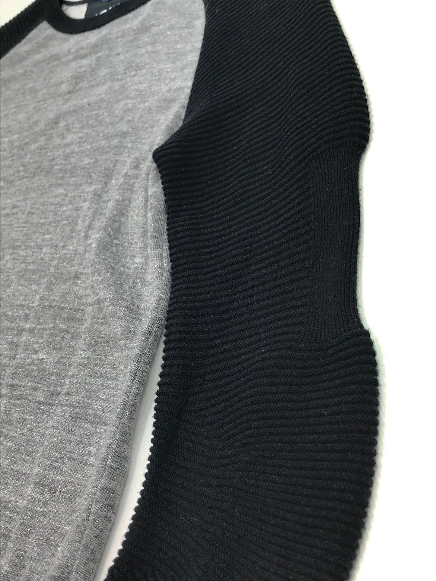Nike NSW Knit Lightweight Sweater made in Italy; NEW