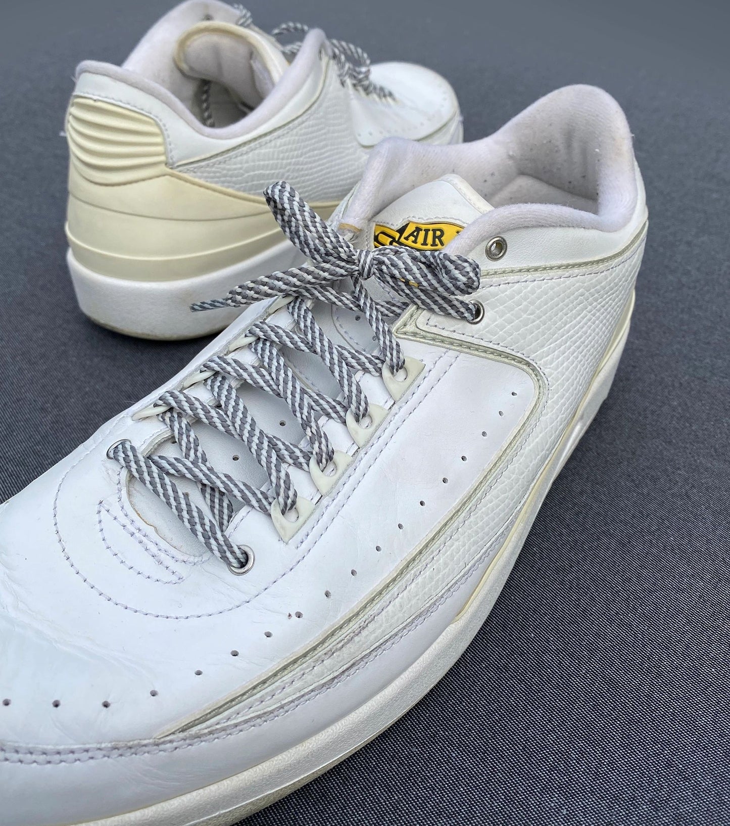 Nike Air Jordan 2 Low Retro 2005 Size 13