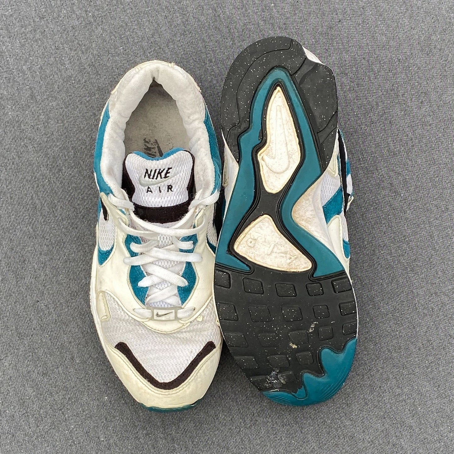 Nike Air Windrunner 1995 Running Shoes Size 10.5