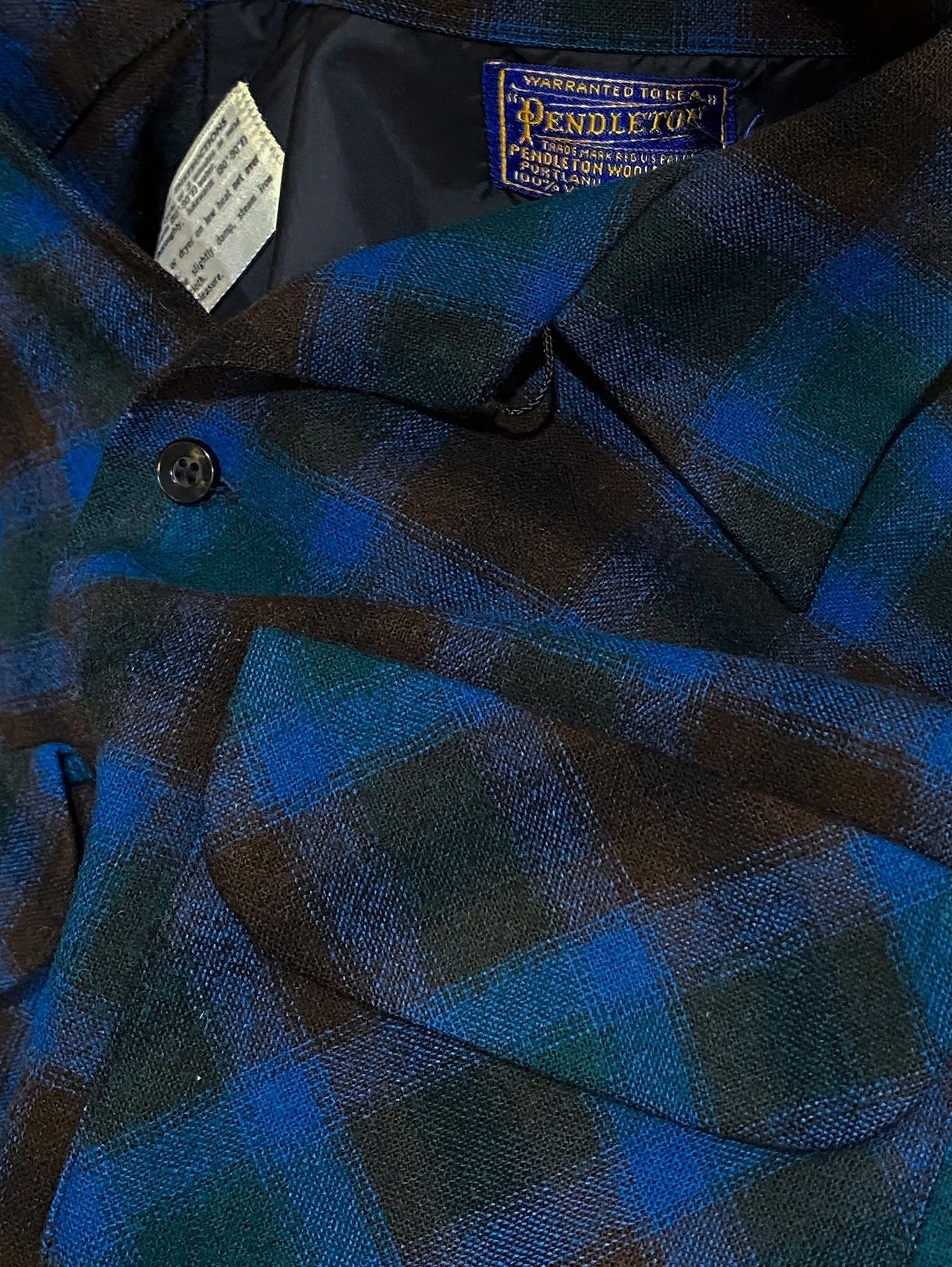 Pendleton Original Surfer "Board" Loop Collar Flannel Shirt; Medium