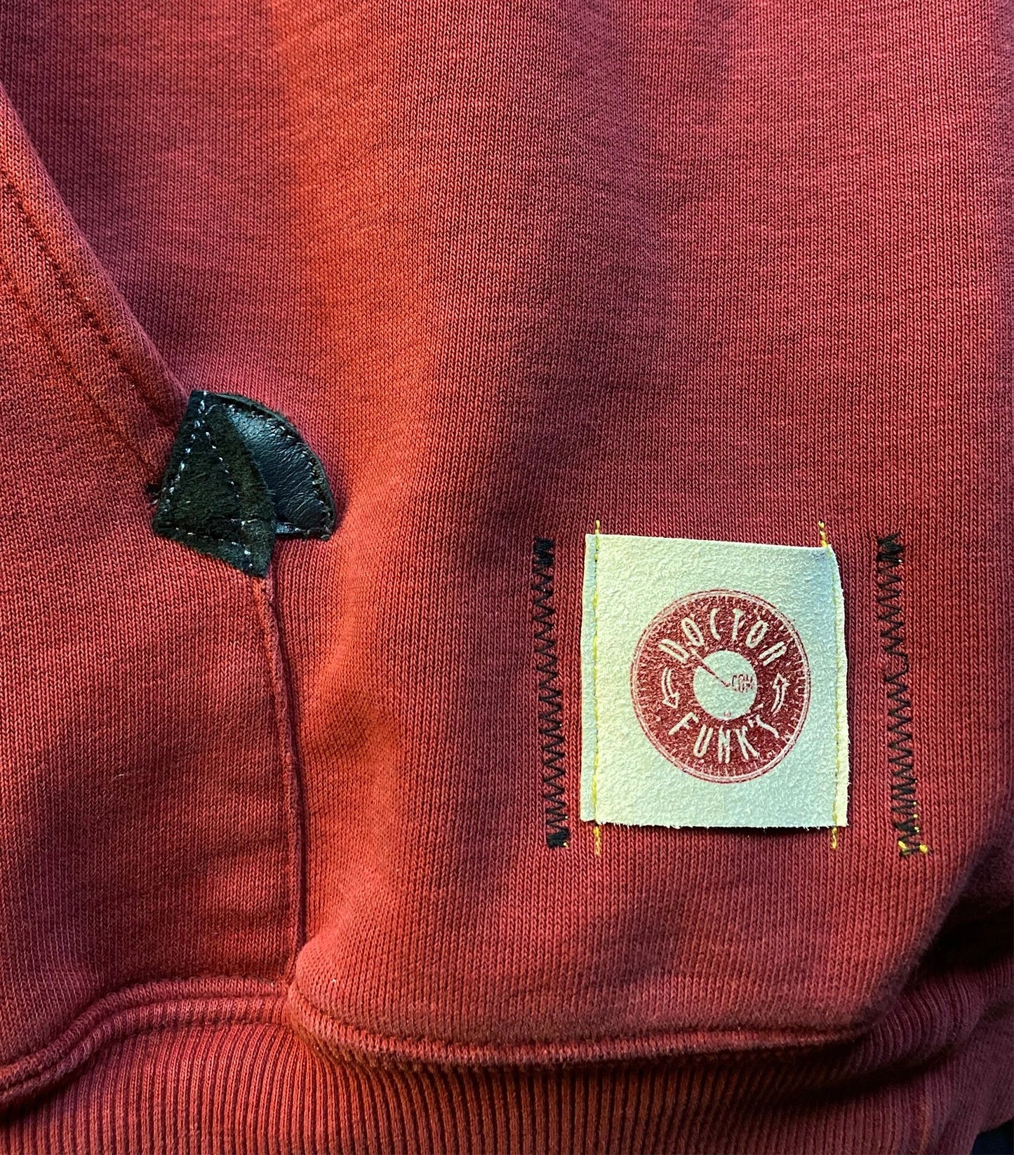 1/1 Carhartt Custom Faded Heavyweight Hoody Mens