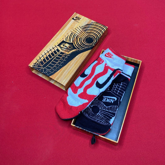 Nike Dunk Supreme Socks NEW in Box