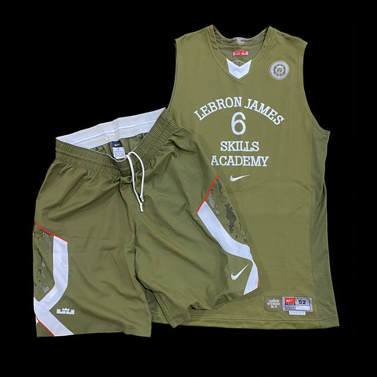 Nike Lebron James Custom Skills Academy 2011 Fit