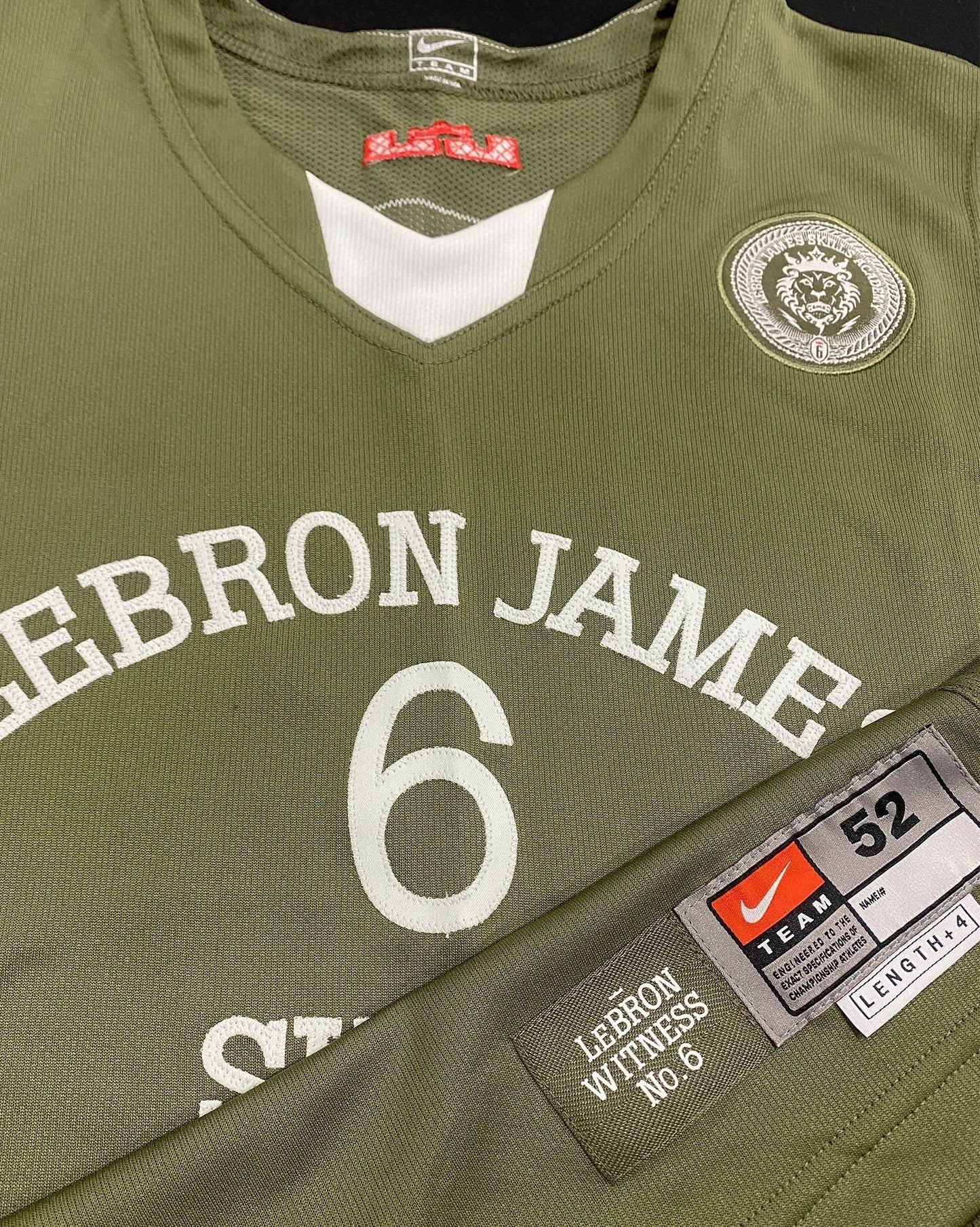 Nike Lebron James Custom Skills Academy 2011 Fit