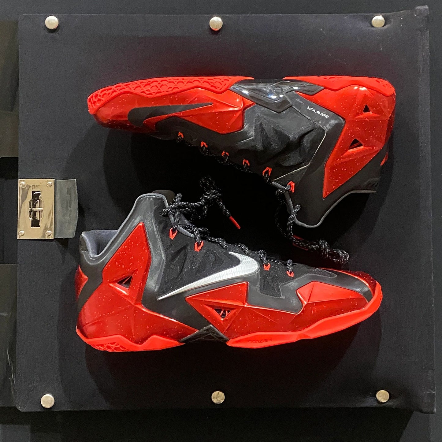 Nike Air Lebron 11 Away Special Packaging Size 14