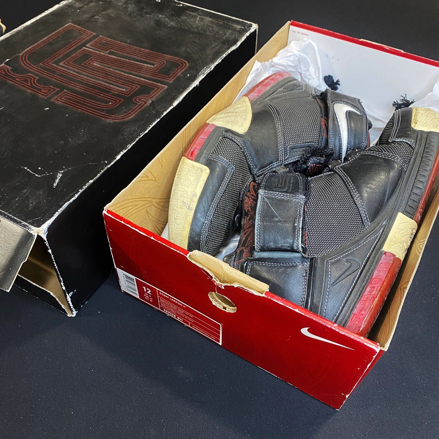 Nike Air Lebron 2 Original Release w/ Box Size 12