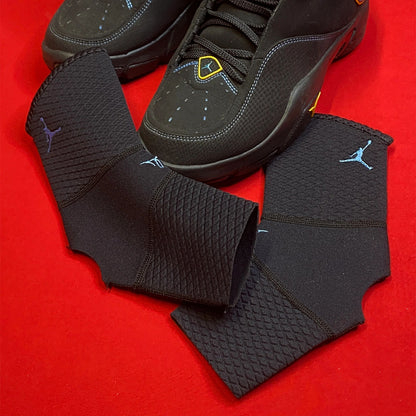 Nike Air Jordan Melo M4 w/ Sleeves Size 9