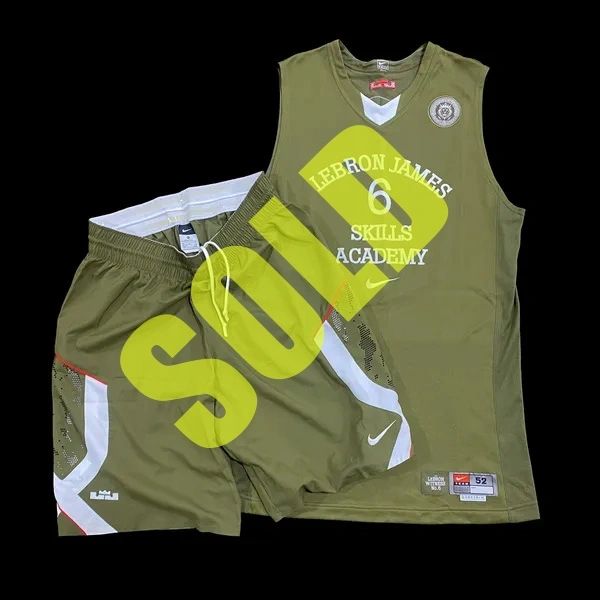 Nike Lebron James Custom Skills Academy 2011 Fit