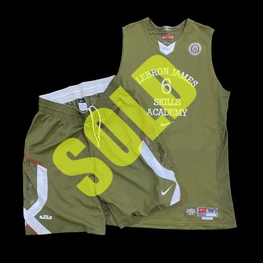 Nike Lebron James Custom Skills Academy 2011 Fit