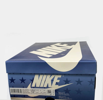 Nike Air Jordan 1 OG Chicago Trophy Room Size 10.5