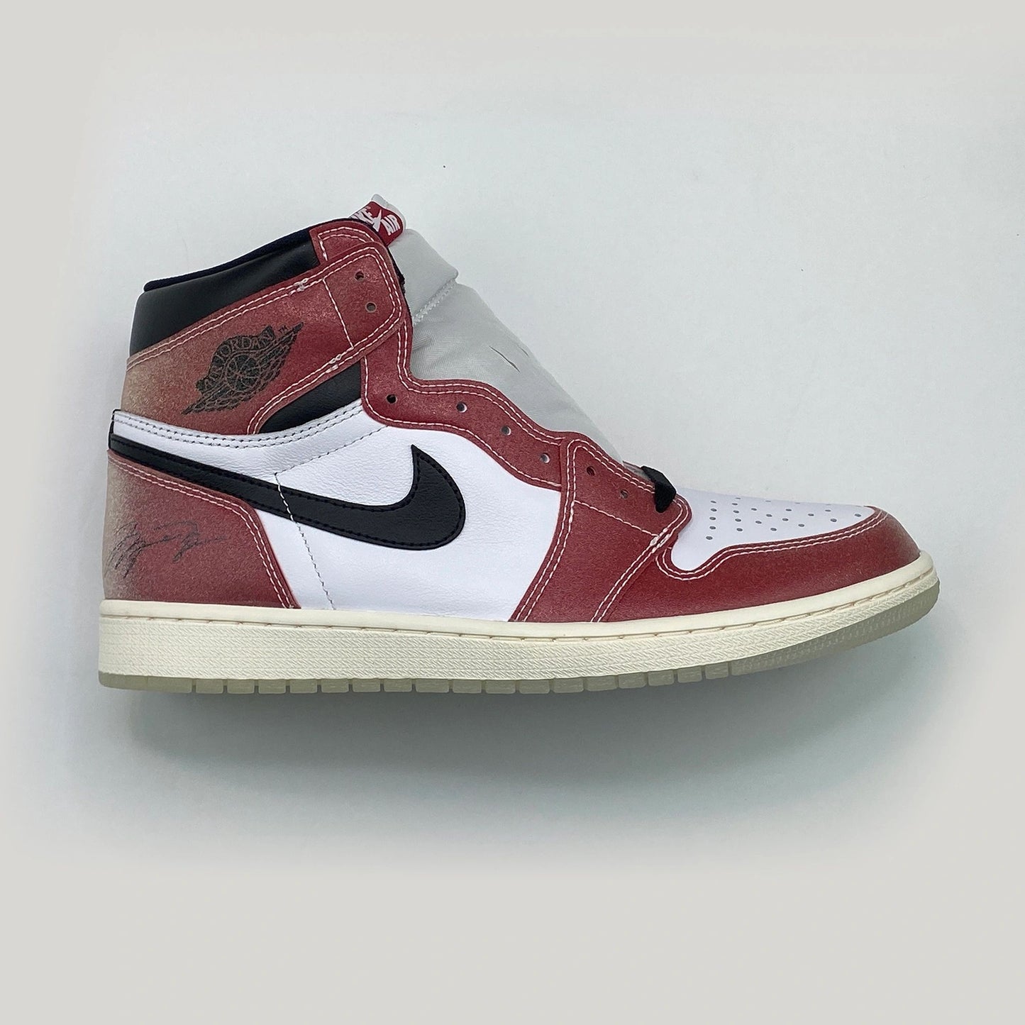 Nike Air Jordan 1 OG Chicago Trophy Room Size 10.5