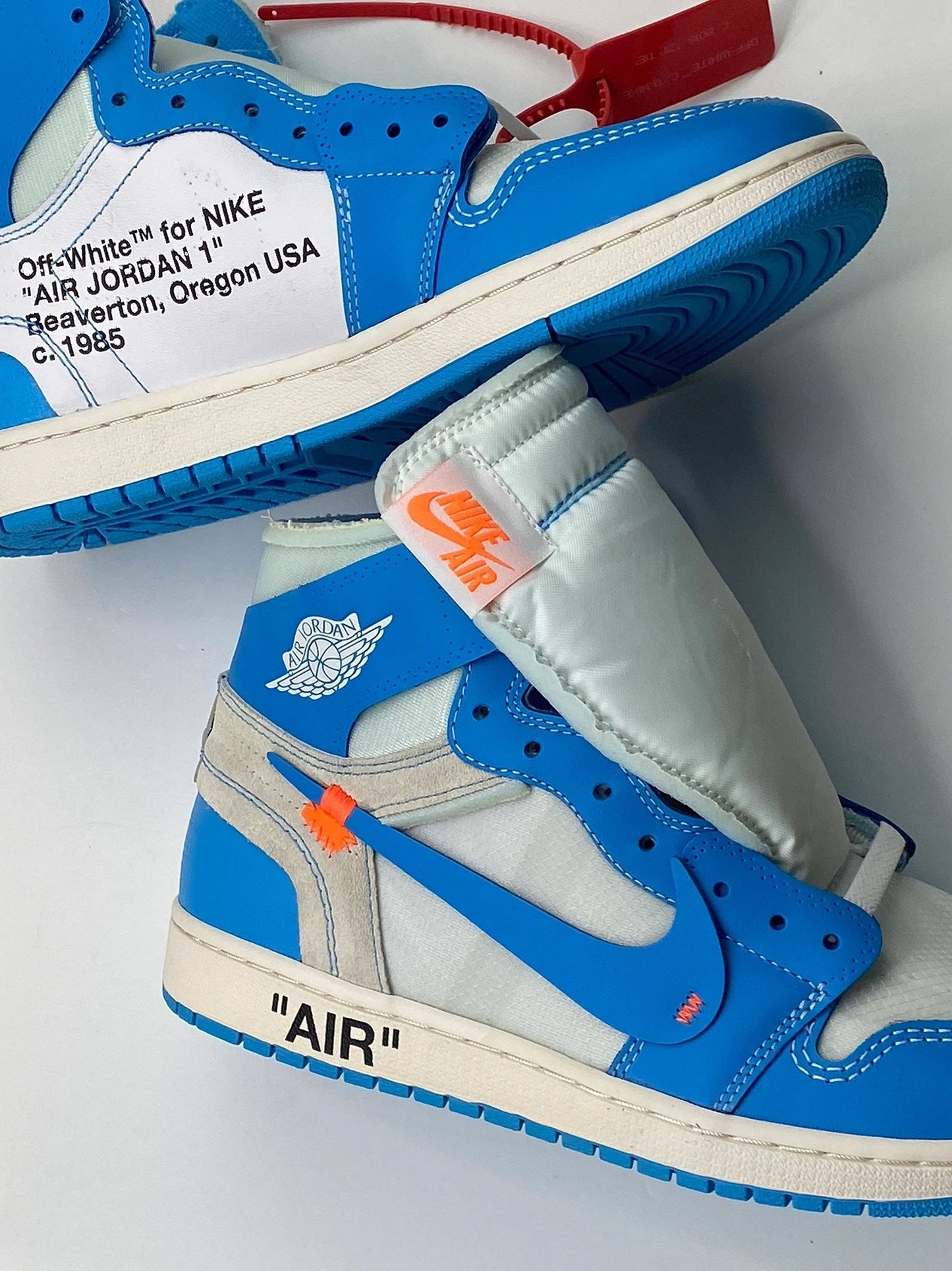 Nike Air Jordan 1 Off White UNC Size 10.5