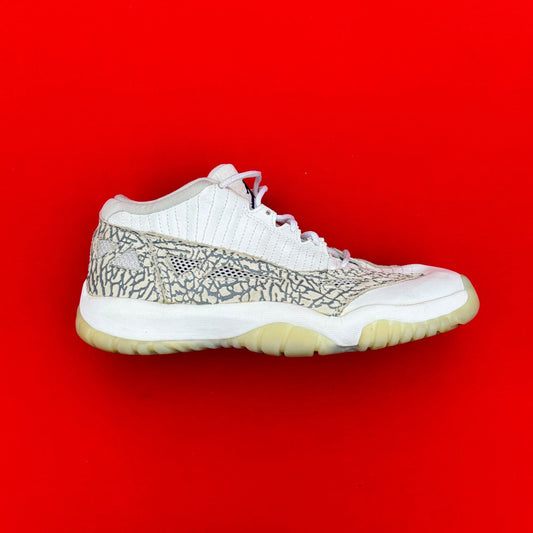 Nike Air Jordan 11 XI LOW IE Cobalt Sample Size 6.5Y