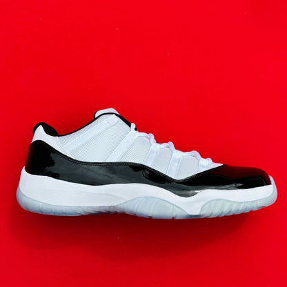 Nike Air Jordan 11 XI Low Concord NEW Size 13