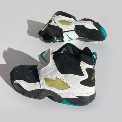 Nike Air Diamond Turf Trainer Deion OG 1993 NEW