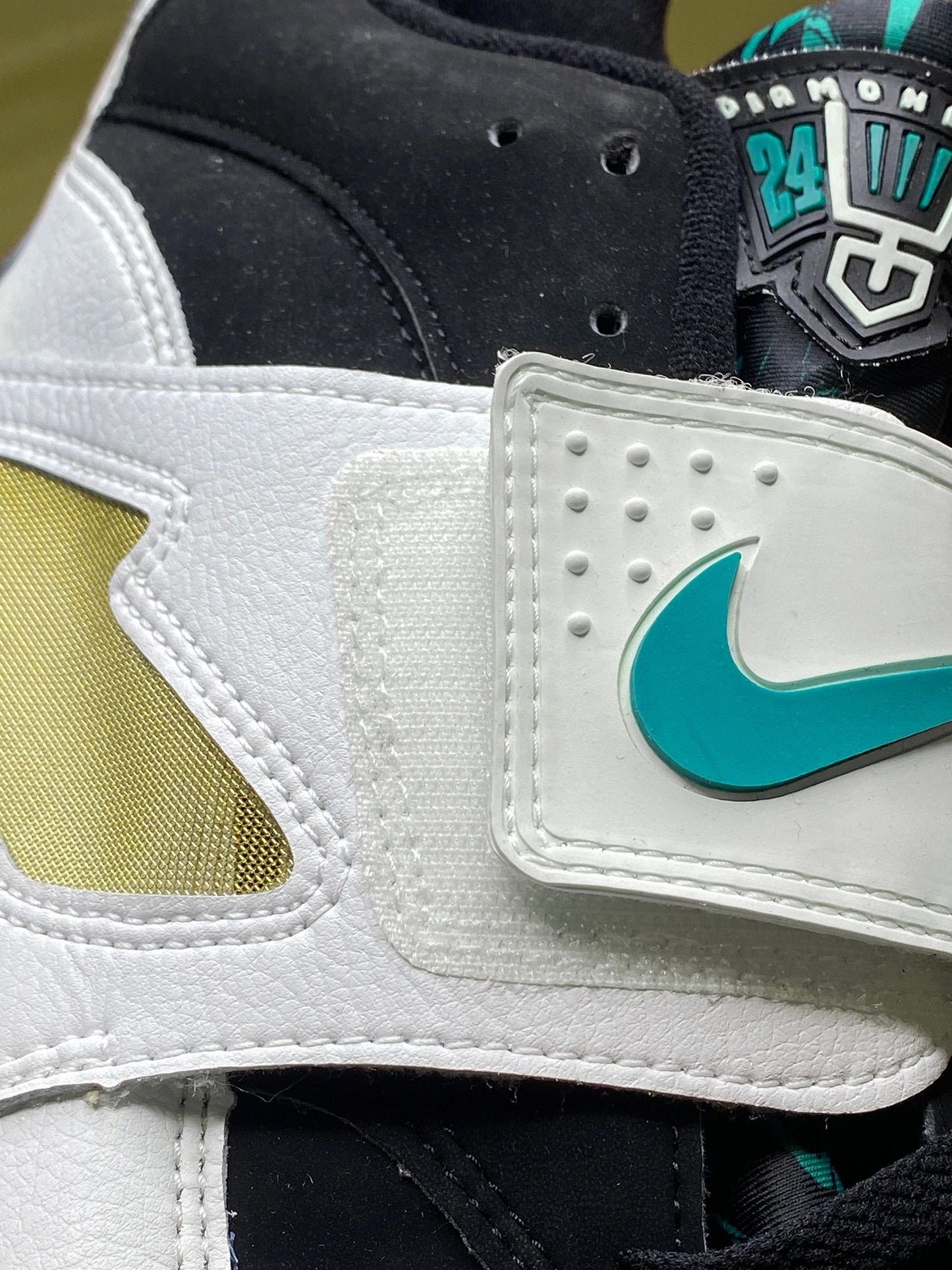 Nike Air Diamond Turf Trainer Deion OG 1993 NEW
