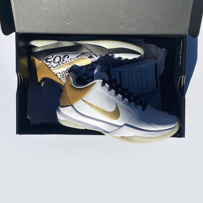 Nike Kobe Bryant V 5 Big Stage Parade Size 3.5