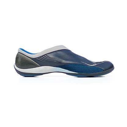 Nike Ikoi Split Toe 2002 Indoor Soccer Slip-On Sample Size 9
