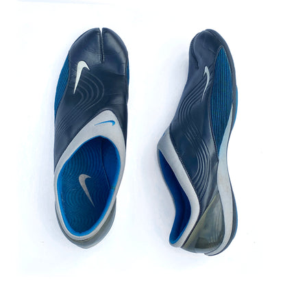 Nike Ikoi Split Toe 2002 Indoor Soccer Slip-On Sample Size 9